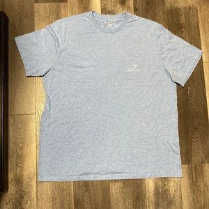 Men’s Vineyard Vines shirt